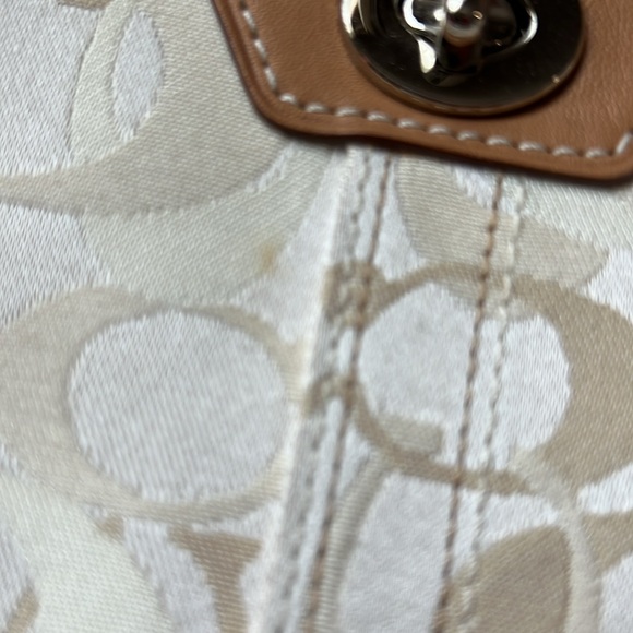 Coach Crossbody - Picture 2 of 7
